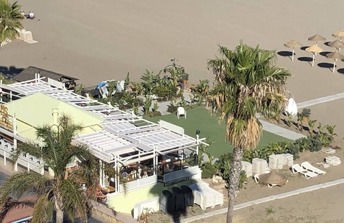 Carihuela Casa | Ático primera línea la Carihuela Pez Espada