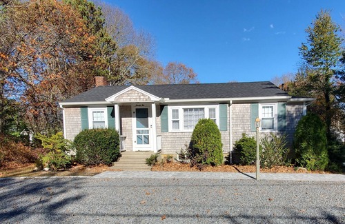 Dennis Casa | FIRST TIME OFFERED FOR RENT! Fully renovated 3 bed home near Mayflower Beach