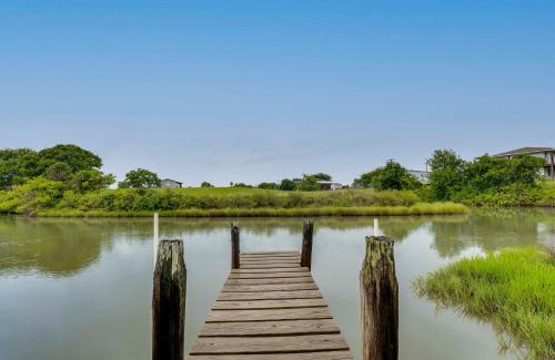 Long Mott Casa | Fish and Boat Home with Spacious Yard in Seadrift