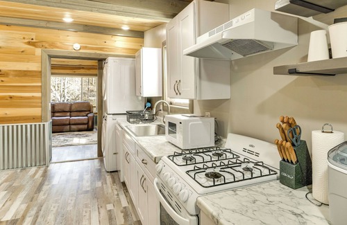 Baxter Apartamento | Fish & Hike: Studio on Cane Creek