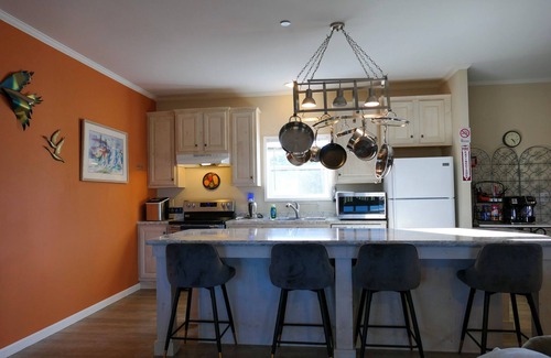 Cambridge Casa | Fish, kayak, bike, and more at this private serene 24-acre waterfront estate.