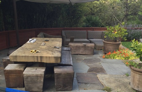 Shelter Cove Casa | Bluebird of the Lost Coast-pet friendly y north coast ocean view