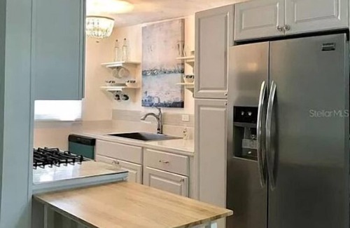Newtown Casa | Fisherman Cottage Camp on Whitaker Bayou minutes from Sarasota Main St. downtown
