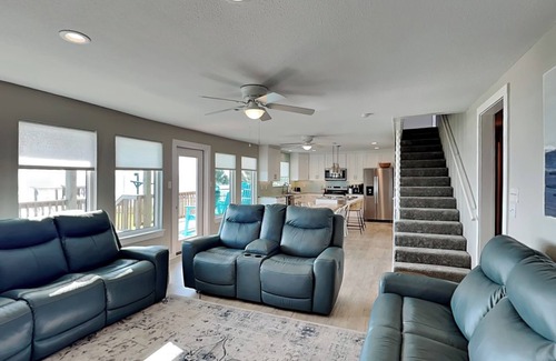 Palm Harbor Casa | Fisherman Luv | Bay Views, Night Fishing Light
