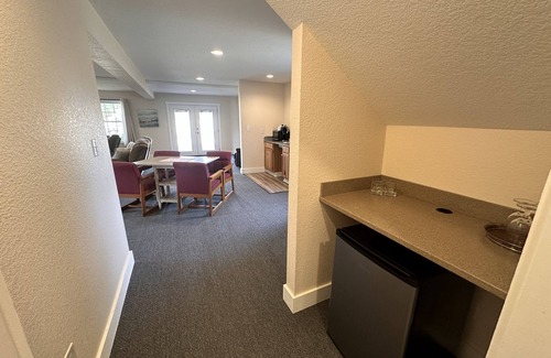 Coinjock Casa | Fisherman's Bend - Patio on ICW - Dog Friendly!