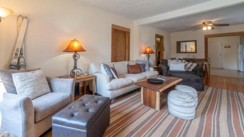 Livingston Casa | Fisherman's Bungalow