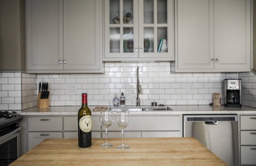 Livingston Casa | Fisherman's Bungalow · Perfect downtown home
