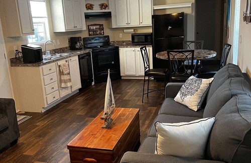 Bayside Park Casa | FISHERMAN'S PARADISE WITH BOAT SLIP AVAILABLE! ACCESS TO ST. ANDREWS BAY !