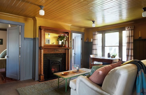 Marshall Cabaña | Fisherman’s Camp - Beach front cottage and vintage trailers.
