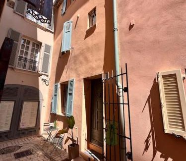 Old Town Apartamento | Fishermans House Saint Tropez