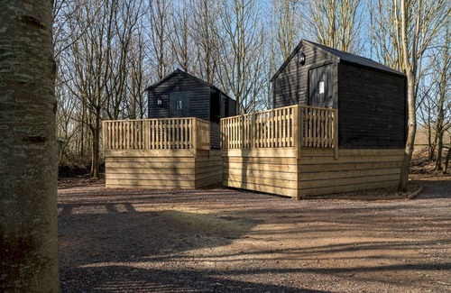 Dilton Marsh Apartamento | Fishing Break - Woodland Hut - Goldcrest