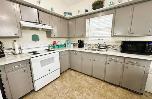 Freeport Casa | Fishing Haven on the Canal