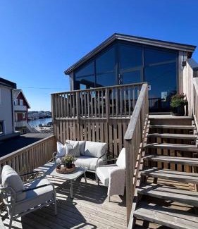 Henningsvaer Casa | Fiskekrogen Rorbuer