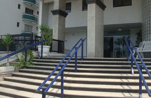 Guilhermina Apartamento | FIT 2 DORMS, EXCELENTE UBICACIÓN, FRENTE P / PLAYA, WI-FI, GARAJE, COMPLETO !!