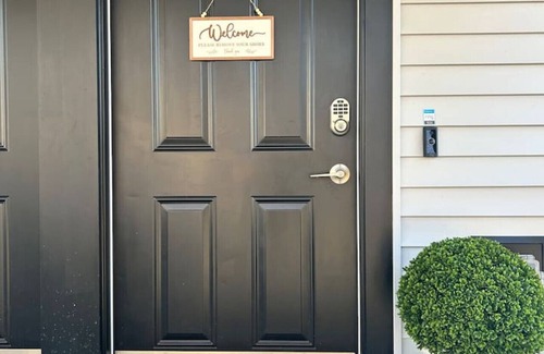 Fitchburg Apartamento | Fitchburg quiet side modern 2BD.