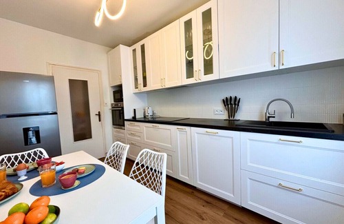 Limoges Apartamento | FITZ JAMES 2 Bedroom 2 Bath City Center