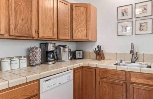 Capitola Casa | Five Bedroom Beachfront Home in Capitola Village