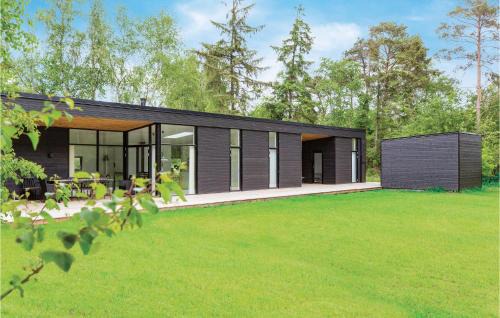 Rrvig Casa | Five-Bedroom Holiday Home In Rorvig