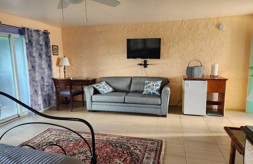 Orange Grove Casa | Five Bedroom Home with the Ultimate View