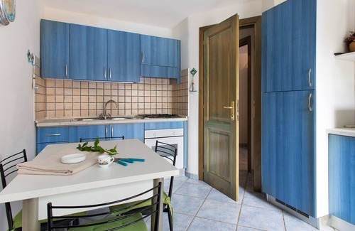 San Teodoro Villa | Villa de cinco dormitorios con piscina privada y preciosas vistas al mar.