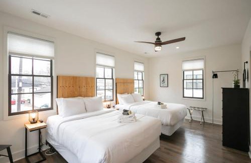 Historic Downtown Franklin Casa | Five Block Walk From Historical Downtown Franklin