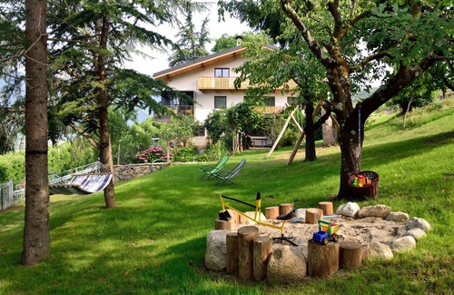 Bressanone Apartamento | A cinco minutos del casco antiguo de Brixen y, sin embargo, en el campo.