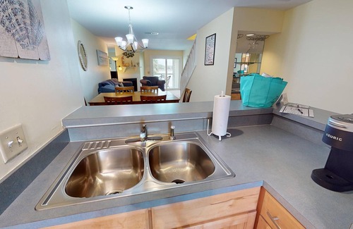 Folly Beach Condominio | Five Palms ~ Condo w/ porch overlooking the Folly River