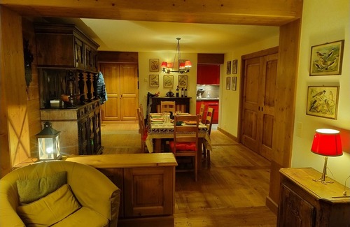Montana Apartamento | "Five stars apt and pool" at Crans Ambassador