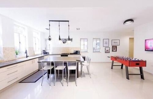 Hod HaSharon Casa | Five Stars Villa09