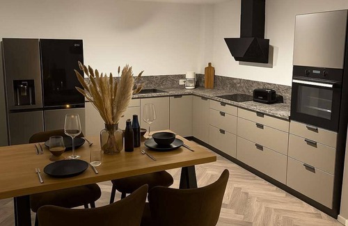 Russee - Hammer Apartamento | Fjord Stay - Penthouse mit Whirlpool "Stockholm"