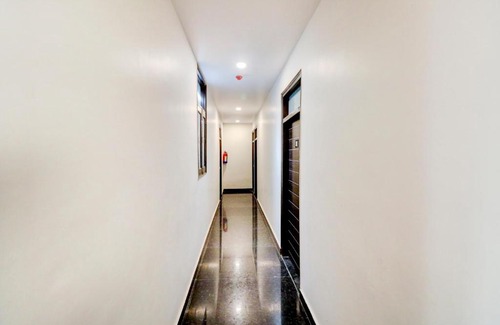 Ghaziabad Hotel | Flagship 75768 Hotel Amaira