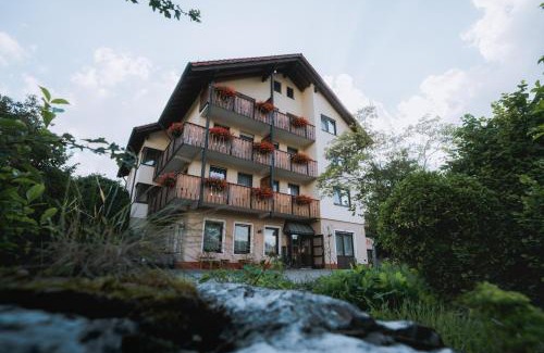 Hayingen Casa | Flair Hotel Gasthof zum Hirsch