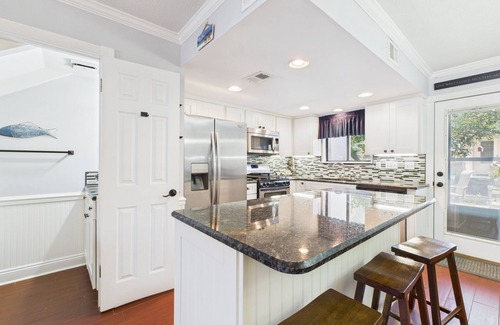 Panama City Beach Casa | Flamingo Paradise 169-Beach Access-Sleeps 8