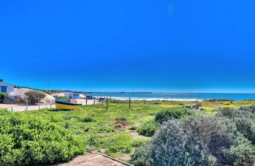 Paternoster Apartamento | Flamink Beach View Cottage in Paternoster