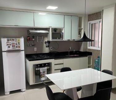 Meireles Apartamento | Flat 2 quartos a 50m da praia perto da feirinha