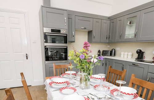 Loftus Cabaña | FLAT 3, family friendly, country holiday cottage in Loftus