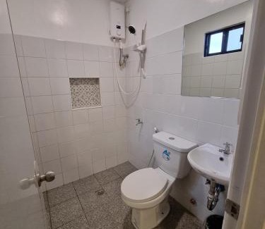 Las Pinas Apartamento | Flat 35, Unit 3C