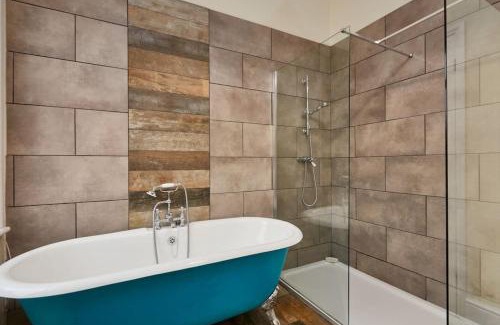 Cullercoats Apartamento | Flat 5 Minutes From The Beach - Street Parking