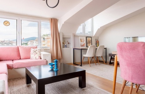 Maltepe Apartamento | Flat 7 min to Coast in Suadiye