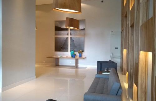 Osasco Apartamento | Flat Aconchego, próximo ao centro de Osasco, ar condicionado, academia, piscina, wifi e varanda
