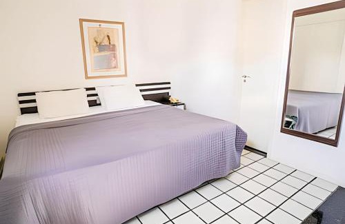 Boa Viagem Apartamento | Flat c/Limpeza Diária | Piscina e Praia - DL1804