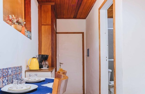 Petropolis Apartamento | Flat charmoso com vista para montanha - Petrópolis