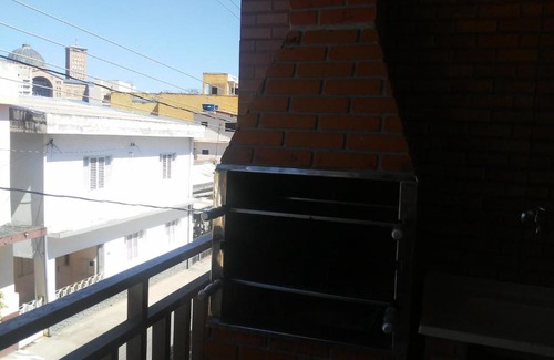 Aparecida Casa | FLAT COM AREA GOURMET para ATÉ 8 PESSOAS