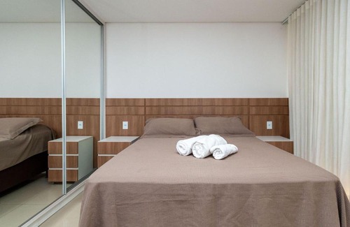 Setor Bueno Apartamento | Flat com linda Piscina no Setor Bueno - TH605