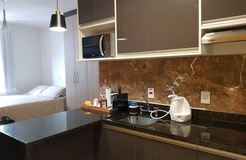 Alphaville Apartamento | Flat com Tudo Novo, AR Condicionado e Estac Incluso