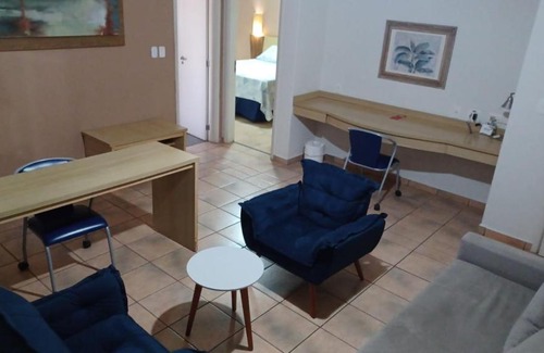 Centro Apartamento | Flat completo no centro de Araxá - 901