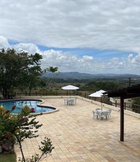 Cha Grande Apartamento | Flat Condomínio Topo da Montanha 507