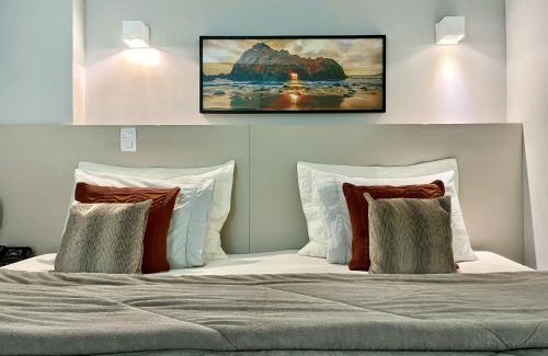 Macae Apartamento | FLAT exclusivo no Hotel RAMADA Macaé, Smartv, Wifi 512Mbps, piscina e Garagem