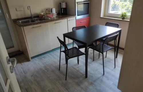Spora Apartamento | Flat for 6,best price for month, best for workers