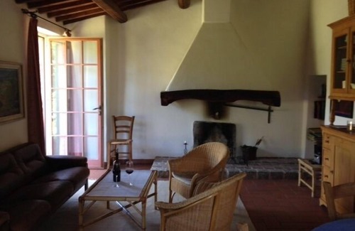 Sassetta Apartamento | Apartamento en una casa señorial con un estanque y grandes jardines